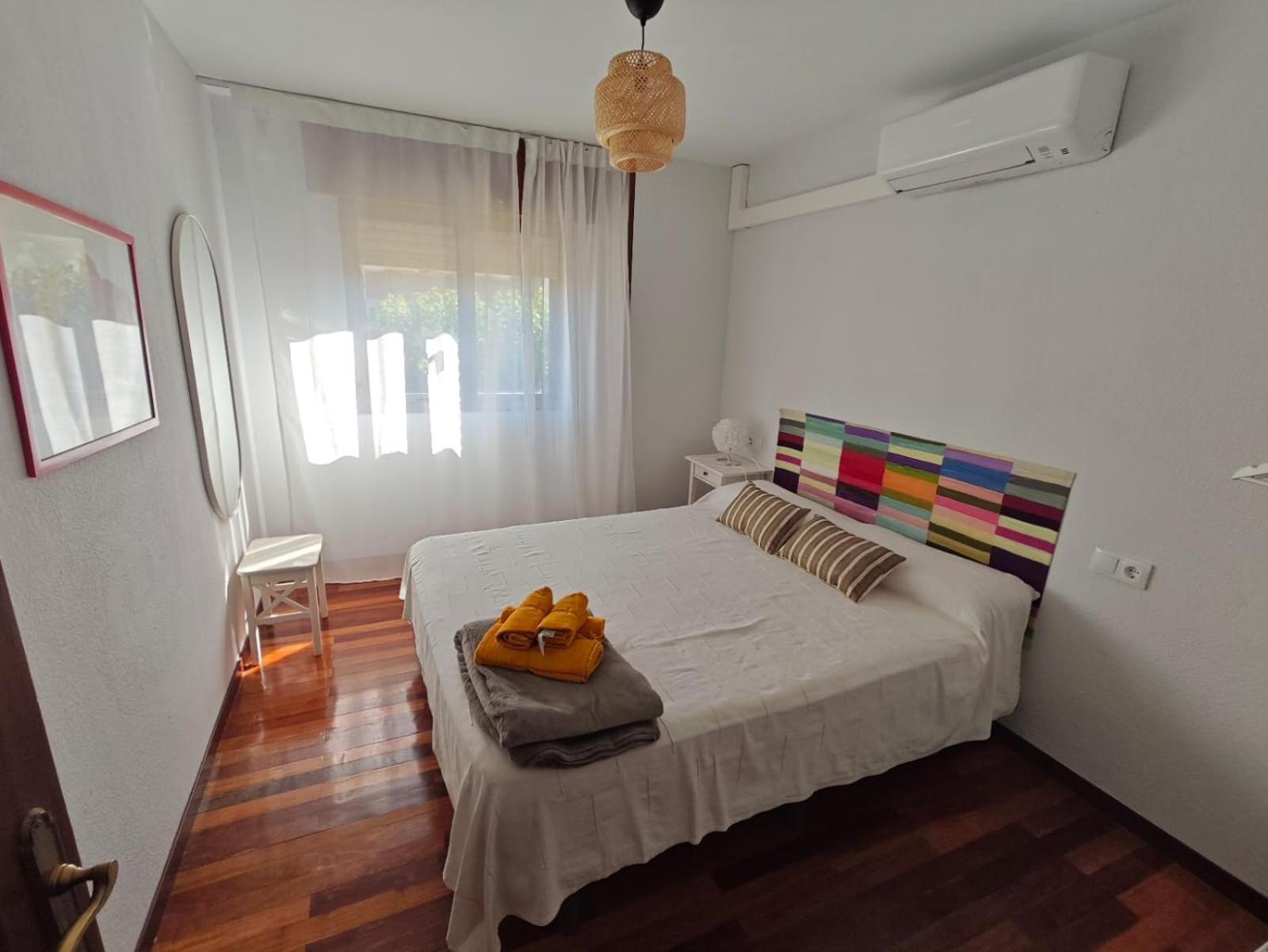 La Botica Del Monasterio Appartement Sahagún Buitenkant foto